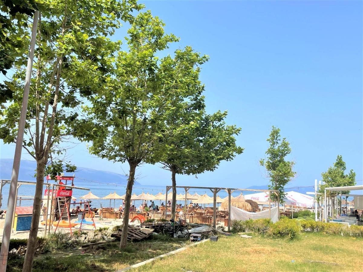Sky & Sea Viewing Apartment Vlore Bagian luar foto